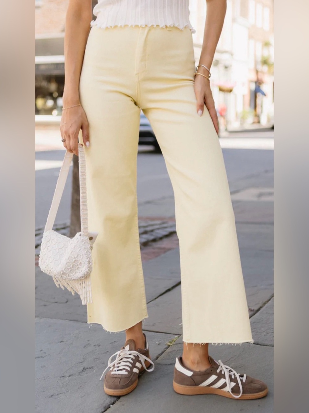Women’s High-Rise Wide Leg Jeans - butter yellow